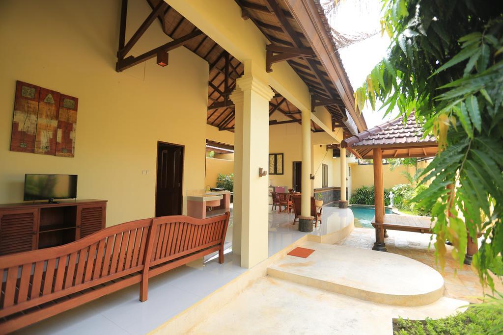 Putri Bali Villa Seminyak Exteriér fotografie